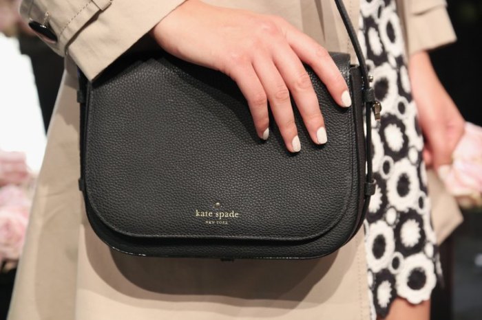 How to tell if a kate spade purse is real
