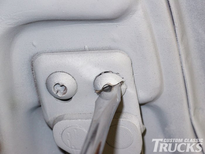 1956 install chevrolet door How to replace 1956 chevrolet front door lock diagram image