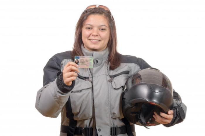 How to get a motorcycle license in california under 21