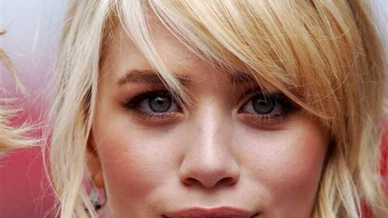 How To Style Side Swept Bangs