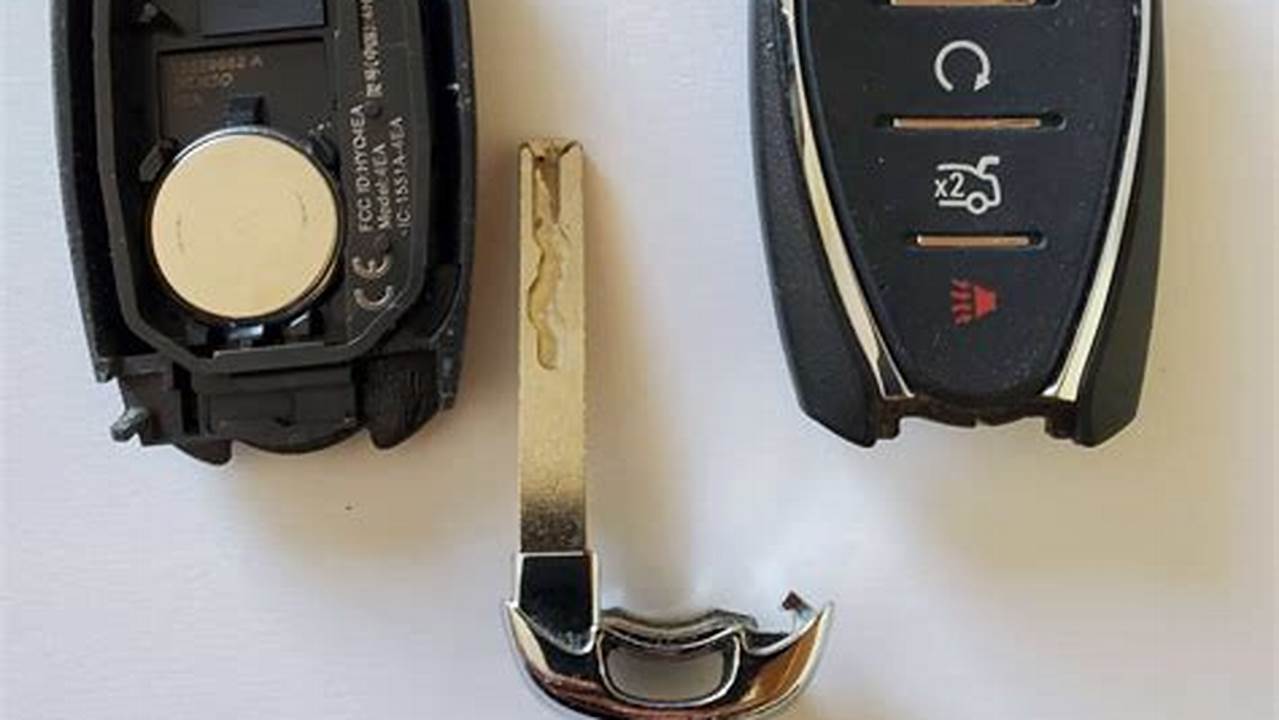 How to Replace the Key Fob on a 2011 Chevrolet Equinox