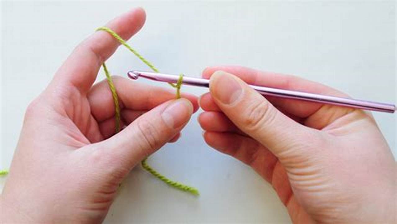 How To Hold Yarn For Crochet