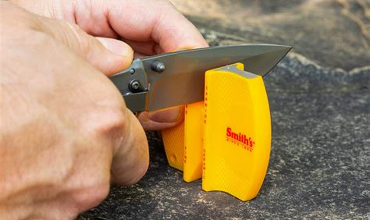 [Easy Guide] How To Use The Smith's Knife Sharpener With No Fuss