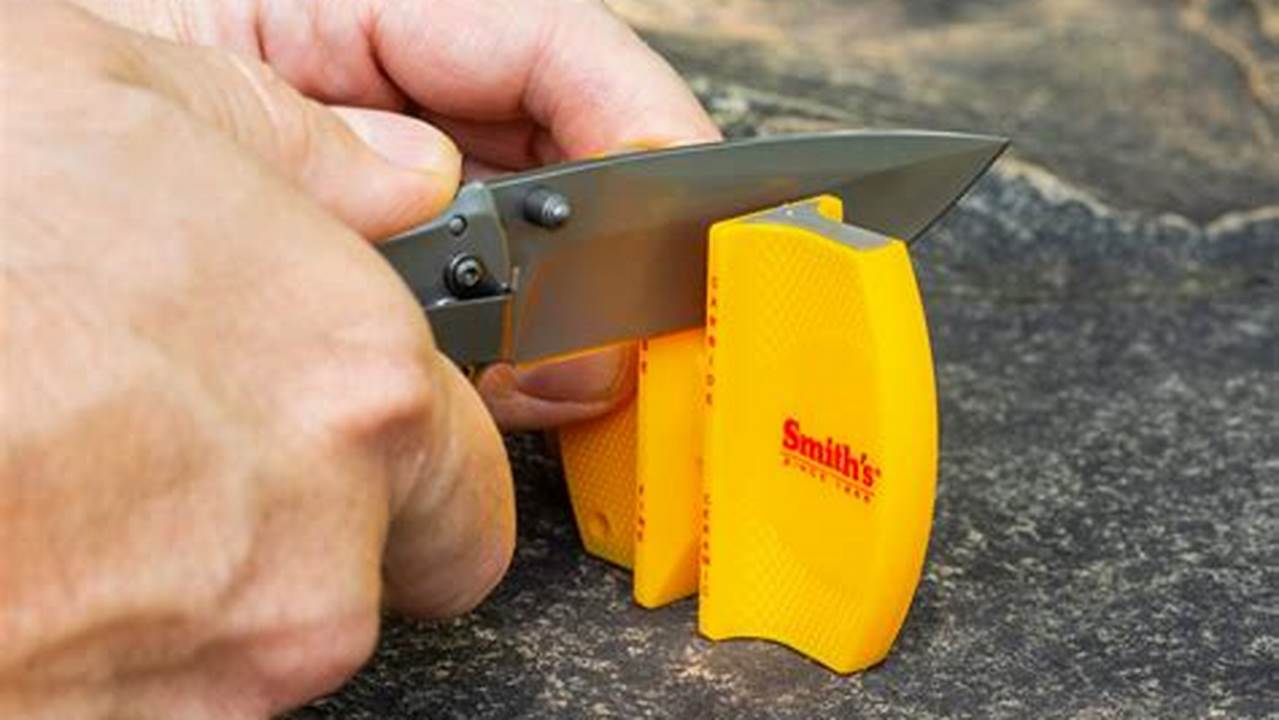 [Easy Guide] How To Use The Smith's Knife Sharpener With No Fuss