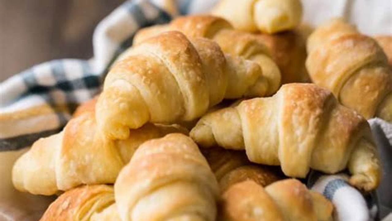 How To Roll Up A Crescent Roll