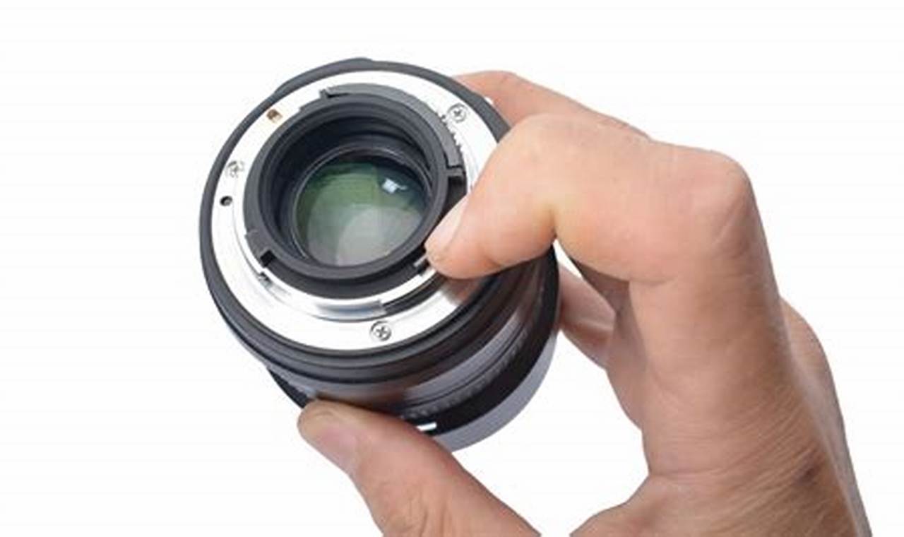 How to Easily Detach Your Rokinon Autop Tele Converter