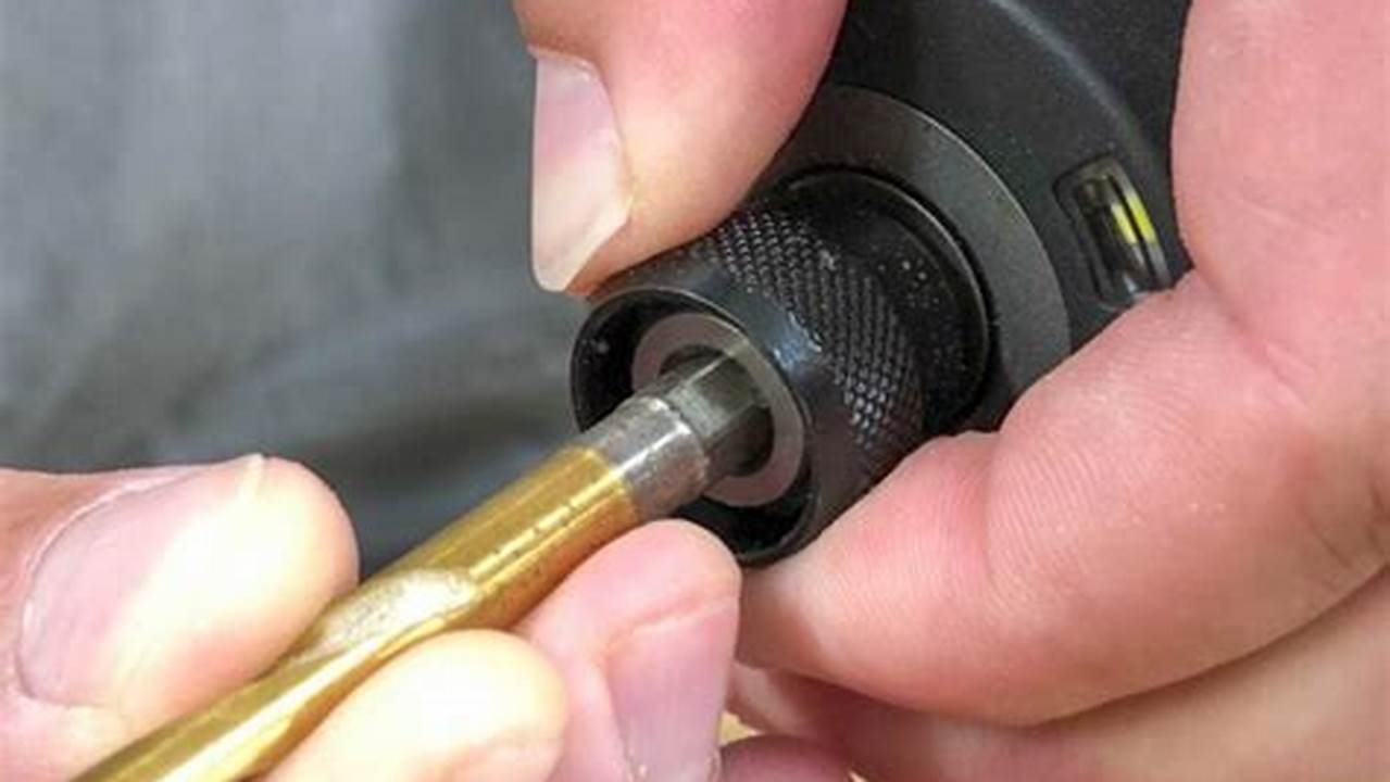 The Easiest Way To Change A Drill Bit Dewalt For Beginners