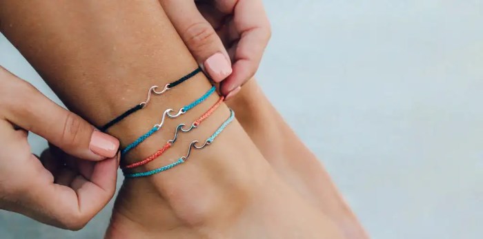 Dyed centered How to fix a broken plastic bracelet