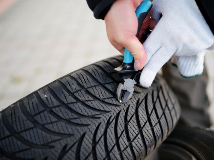 Does Automobile Insurance coverage Cowl a Nail in Your Tire?  A Punctures Information