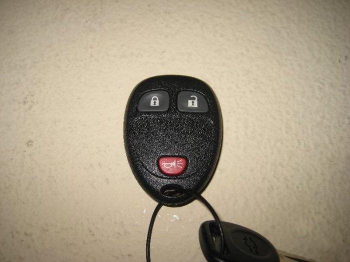 Key fob battery silverado chevrolet gm replacement guide chevy truck change Key fob battery silverado chevrolet gm replacement guide chevy truck change