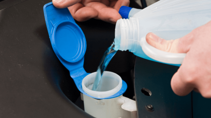 The best way to Empty Antifreeze Reservoir Safely