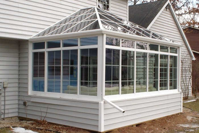 How long to build glass enclosure sunroom palm coast