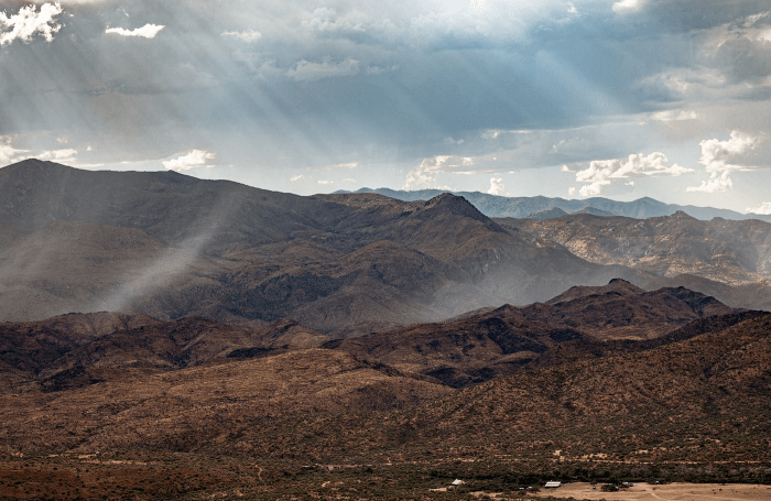 How Far Is Phoenix to Sedona? A Journey Unveiled