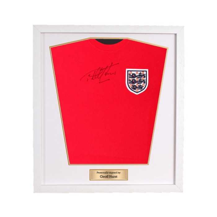 How to frame a shirt