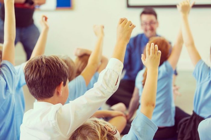How to become a pe teacher without a degree