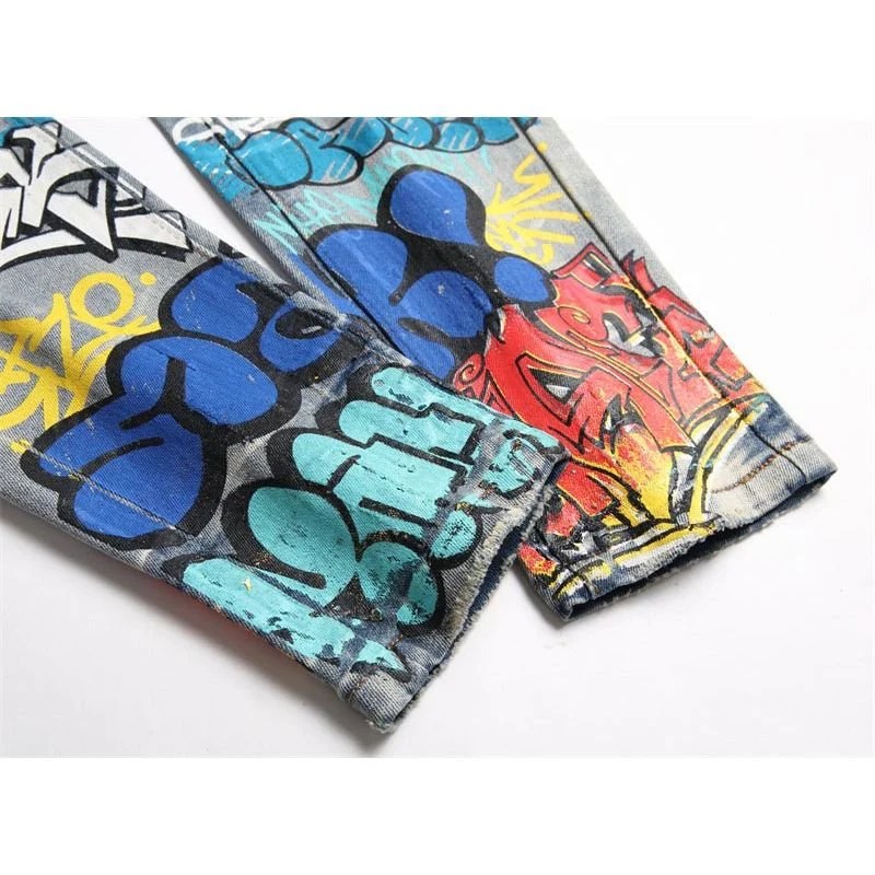 How to paint on denim