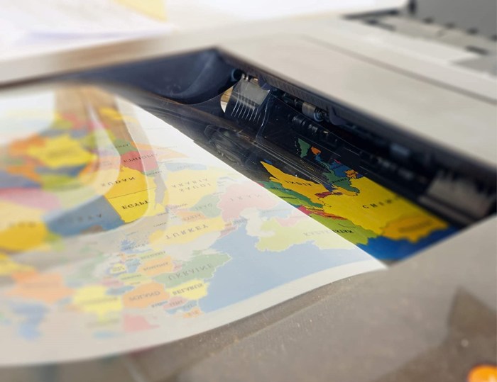 How to print moire on transparency inkjet