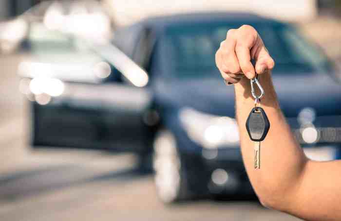 How Can I Promote Automotive Insurance coverage? A Information