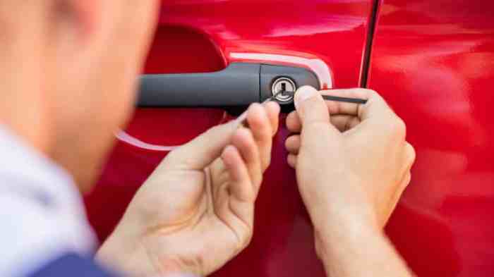 Are lost car keys covered by insurance