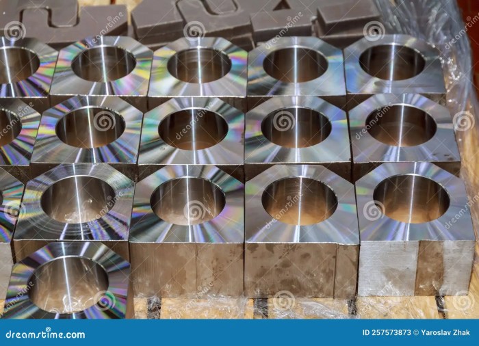 How to mill small metal parts