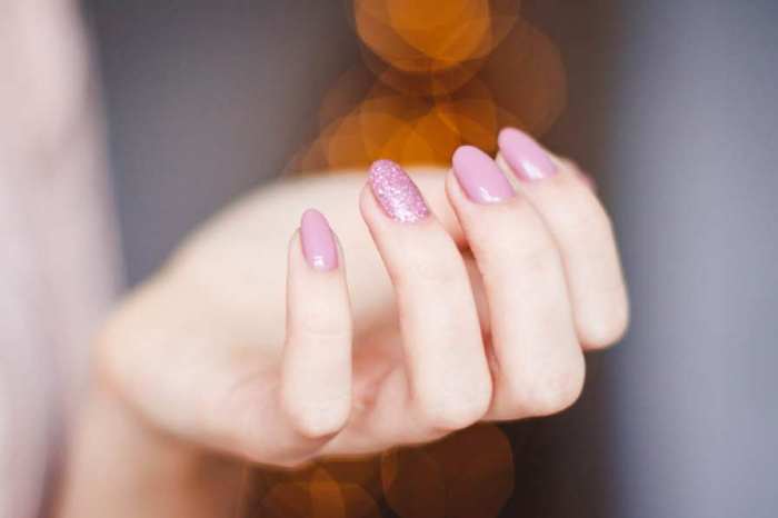 How to get the perfect light brown nails color backstageviral.com