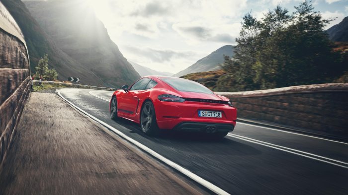 How much to lease a porsche 911
