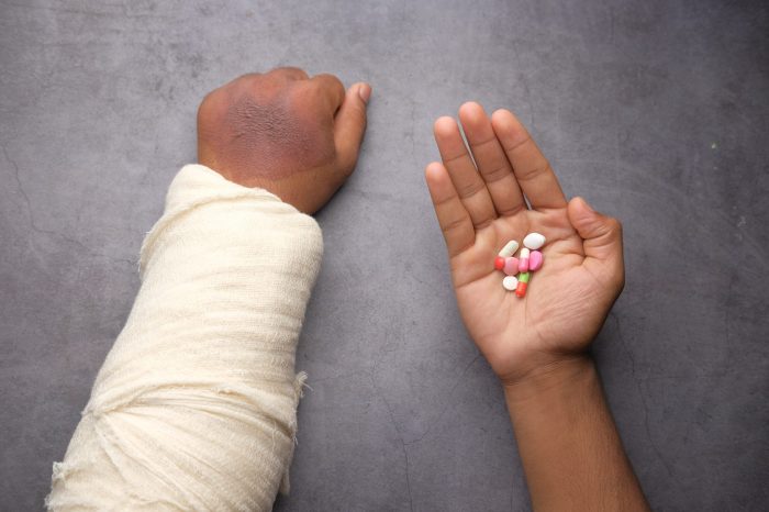 How to remove stuck gauze on wound